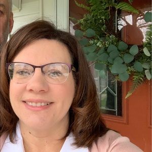 Meet your Posher, Valeta